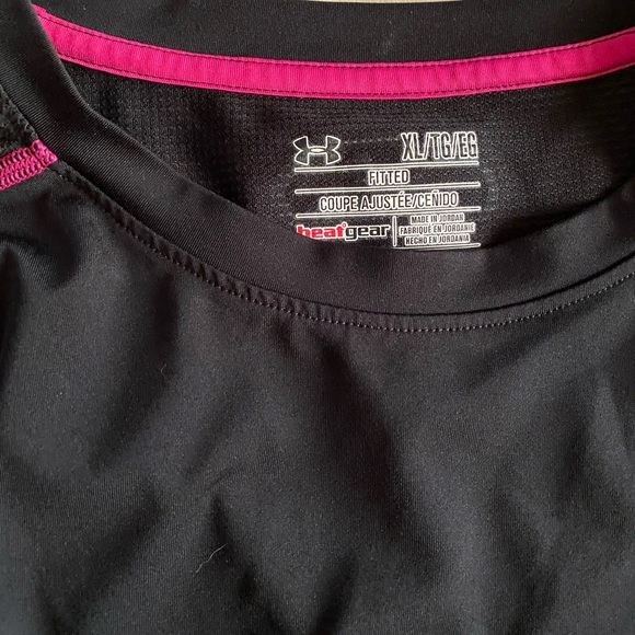 Under Armour Other - Shirt Under Armour Other - Shirt
